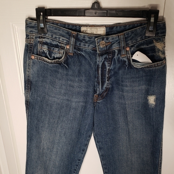 NWT Free People distressed raw hem skinny cropped jeans size 25. - Picture 1 of 7